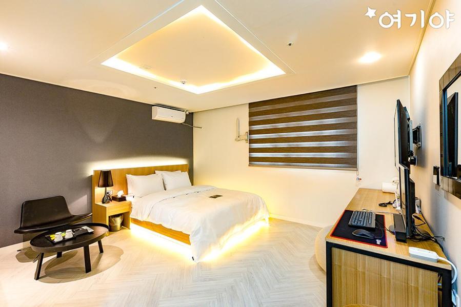 Hash Hotel Suwon Extérieur photo